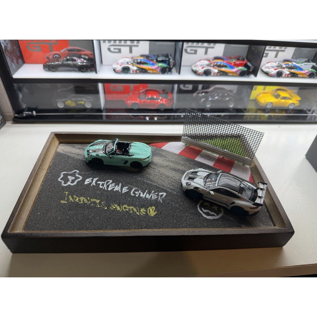 Hand Made Diecast Diorama 1/64 Display Custom Display Up to 3 Car(no Car Include