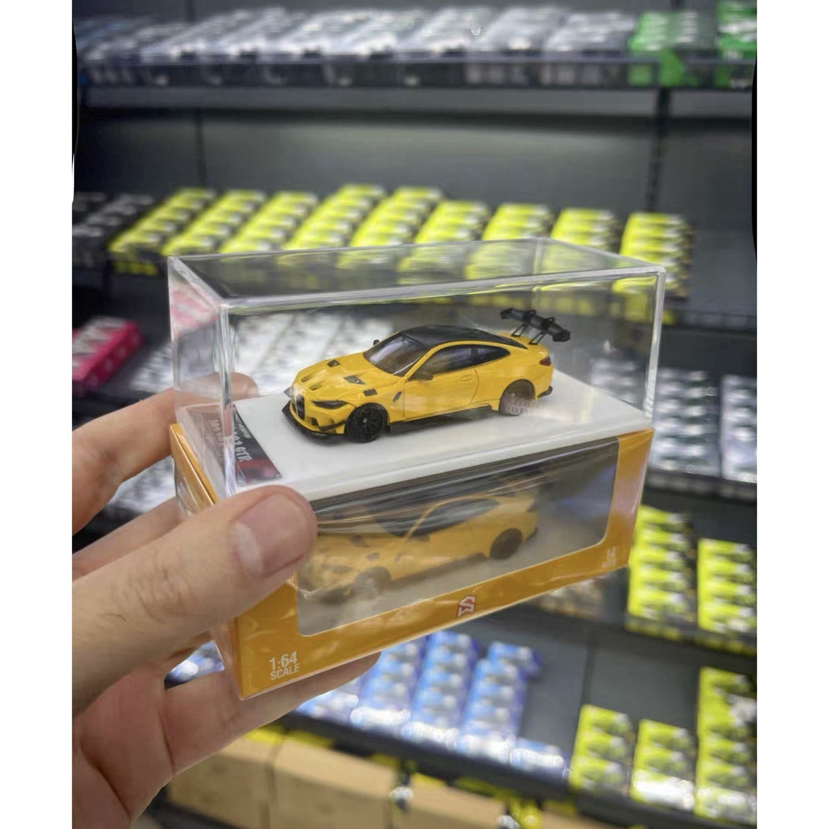Street Weapon SW 1:64 BMW M4 G82 Flossmann Widebody Yellow Acrylic USSHIP MODEL￼