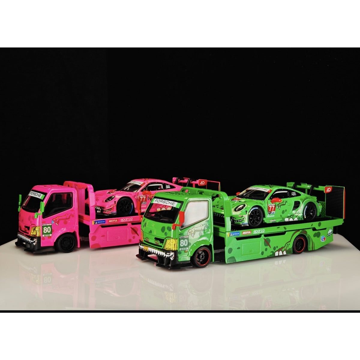 Mega Gear 1:64 Dinosaur H300 Custom Tow Flatbed Truck GREEN PINK BLACK SET