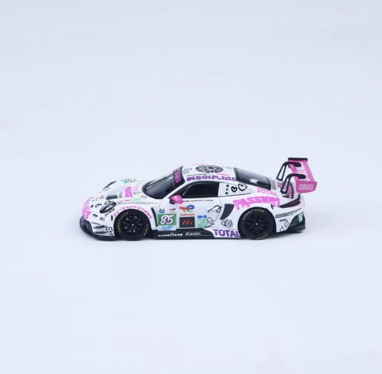 Star Race 911 Porsche 911 GT3 R LMGT3 #85 1/64 Limited Addition