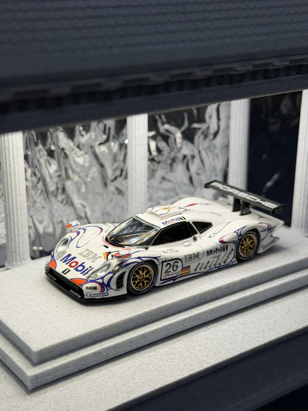 TH 1:64 White 1998 911 Gt1 LM #26 Racing Sports Model Diecast Metal Car